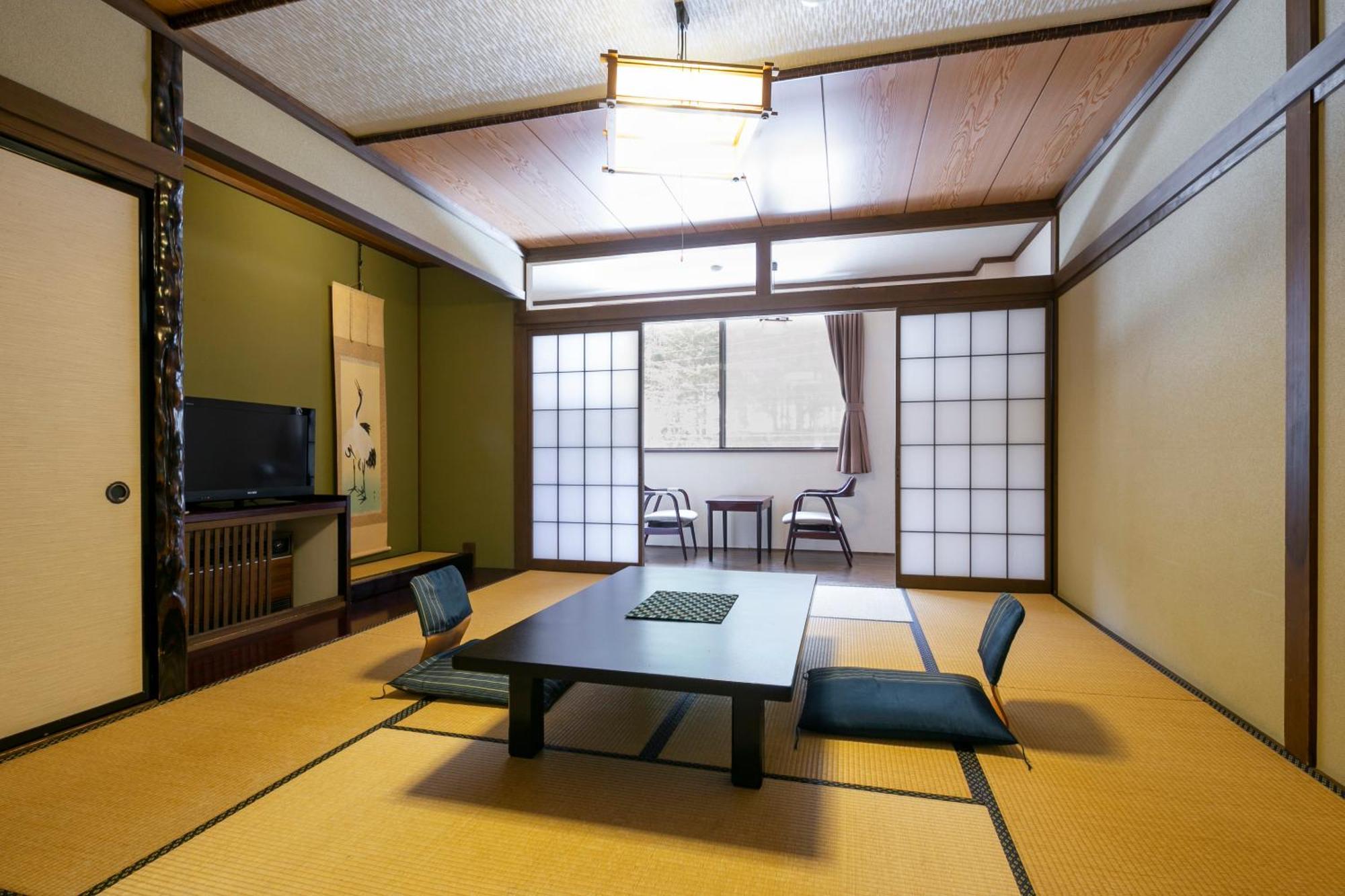 Hotel Onyado Hisui Takajama Exteriér fotografie
